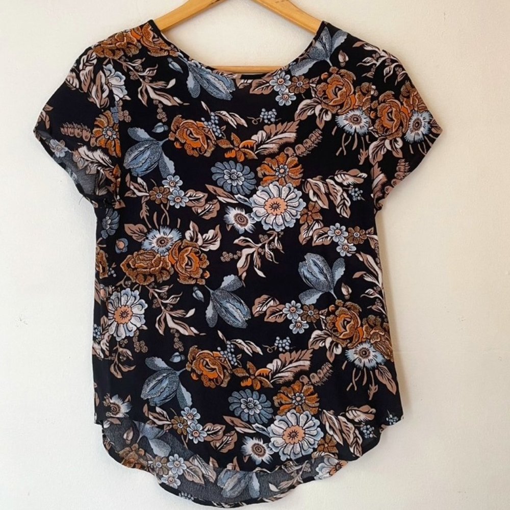 H&M Floral Short Sleeve Blouse - LIKE NEW